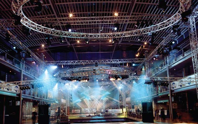 structure-alu-plateau-audiovisuel structure-alu-plateau-audiovisuel
